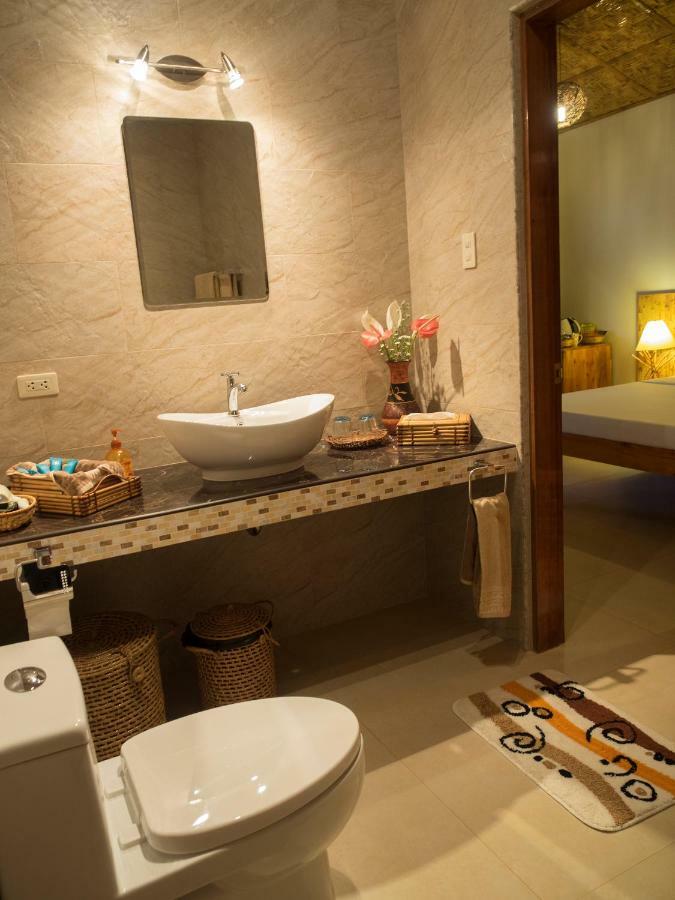 Magic Oceans Dive Resort Anda  Ngoại thất bức ảnh